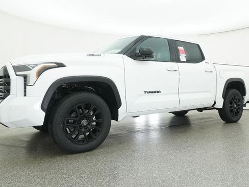 New 2026 Toyota Tundra Limited AWD/4WD image 7