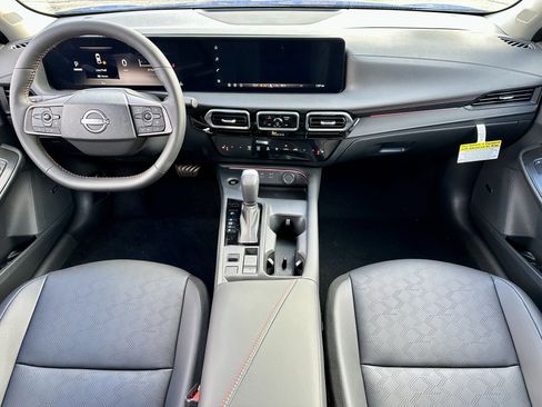 New 2026 Nissan Sentra SR w/ SR Premium Package FWD image 3