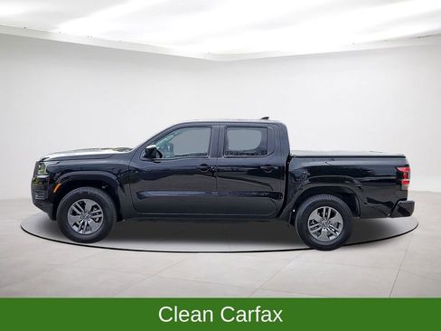 Used 2025 Nissan Frontier SV image 4