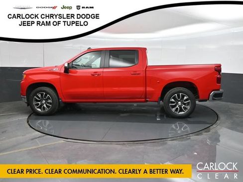Used 2024 Chevrolet Silverado 1500 LT w/ Z71 Off-Road Package AWD/4WD image 8