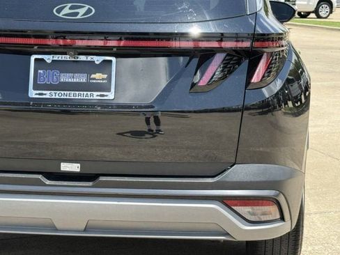 Used 2025 Hyundai Tucson SEL FWD image 7