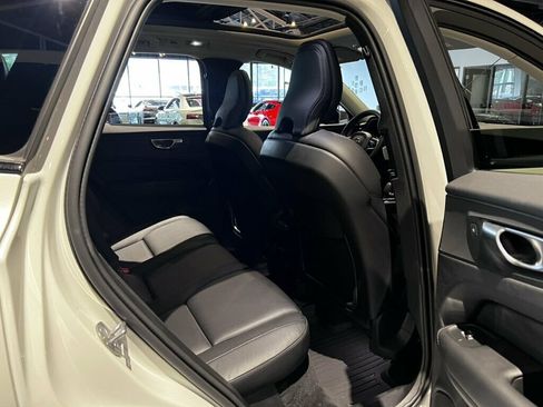 Used 2024 Volvo XC60 B5 Plus w/ Protection Package Premier AWD/4WD image 23