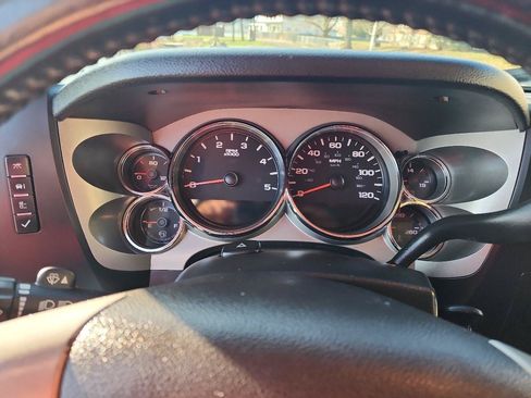 Used 2008 Chevrolet Silverado 2500 LT w/ 1LT Convenience Package AWD/4WD image 14