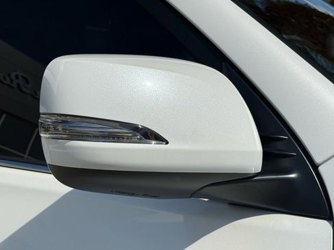 Used 2023 Lexus GX 460 Premium w/ Premium Package image 19