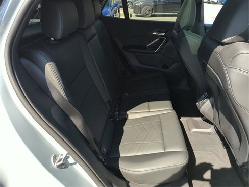 Used 2025 BMW X2 xDrive28i image 33