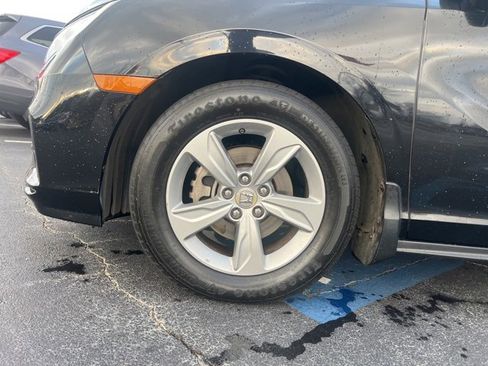 Certified 2018 Honda Odyssey EX-L image 11