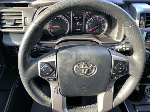 Used 2022 Toyota 4Runner Limited image 19
