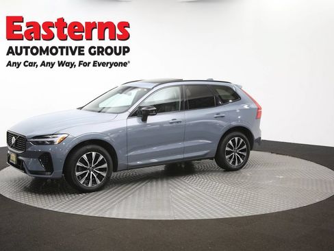 Used 2023 Volvo XC60 B5 Plus AWD/4WD image 61