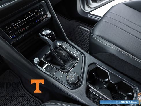 Used 2023 Volkswagen Tiguan SE R-Line image 62