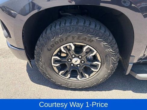 Used 2022 Chevrolet Silverado 1500 Custom RWD image 11
