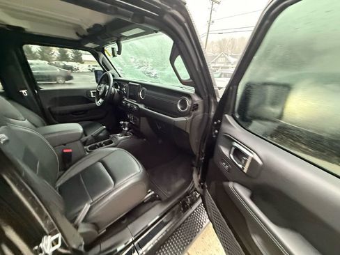 Used 2023 Jeep Wrangler Unlimited Sahara w/ Cold Weather Group image 48