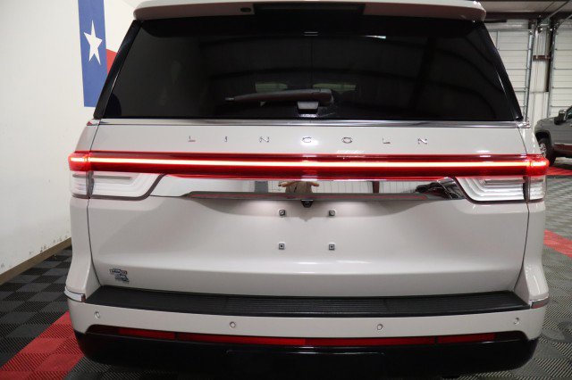Used 2022 Lincoln Navigator L Reserve RWD image 28