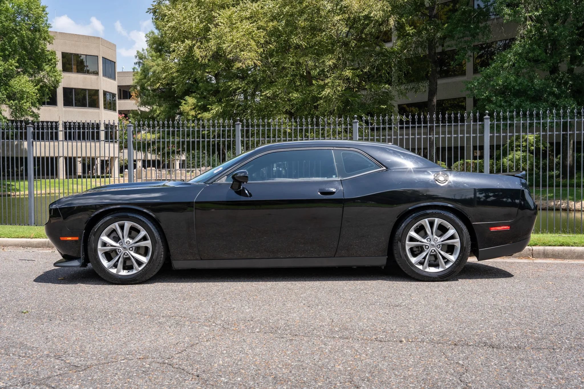 Used 2020 Dodge Challenger GT w/ Driver Convenience Group AWD/4WD image 9