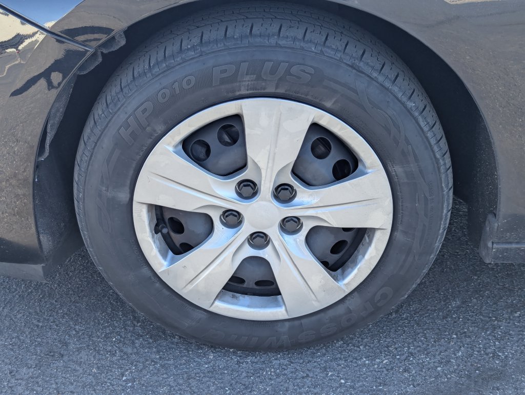 Used 2016 Chevrolet Cruze LS FWD image 13