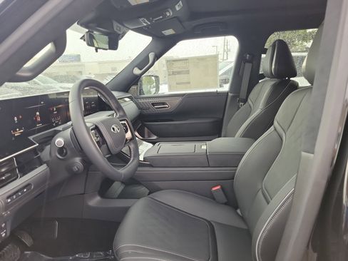 New 2026 INFINITI QX80 Autograph AWD/4WD image 17