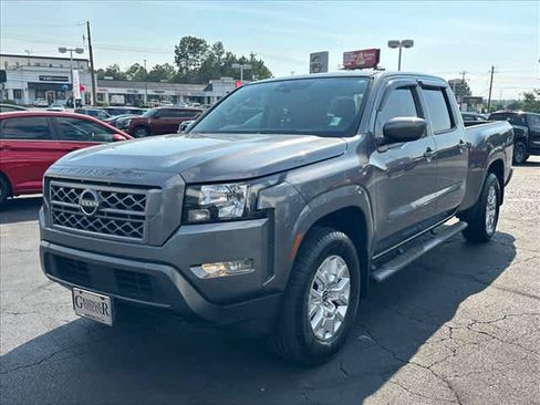 Used 2022 Nissan Frontier SV w/ Technology Package AWD/4WD image 8