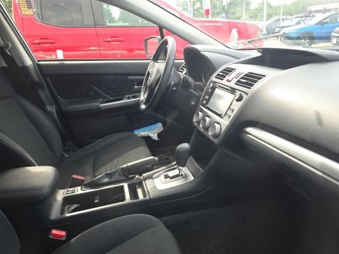 Used 2015 Subaru Crosstrek 2.0i Premium AWD/4WD image 4