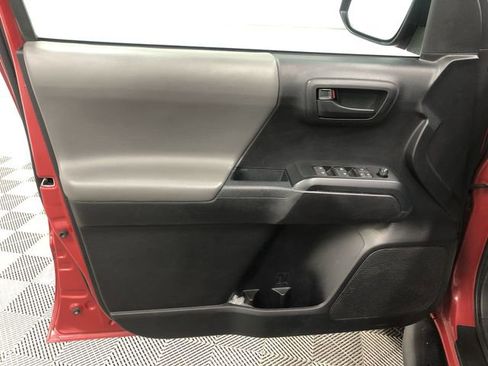 Used 2021 Toyota Tacoma SR image 12