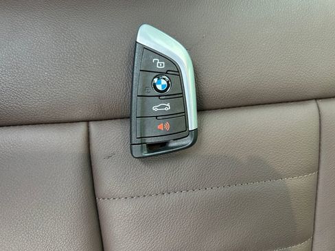 Used 2023 BMW M340i xDrive M340i xDrive image 33