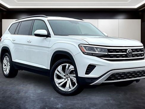 Used 2023 Volkswagen Atlas SE FWD image 1