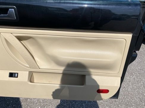 Used 2009 Volkswagen Beetle S image 21