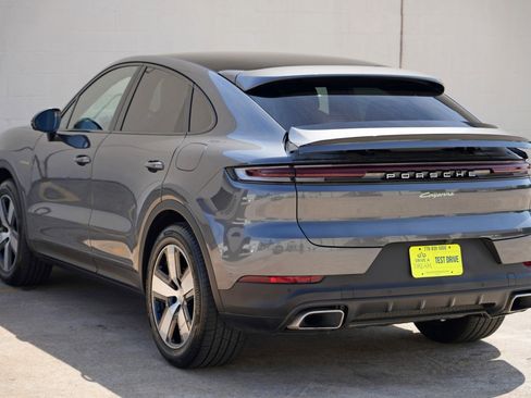 Used 2024 Porsche Cayenne Coupe AWD/4WD image 53
