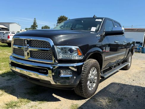 Used 2016 RAM 2500 Laramie RWD image 4