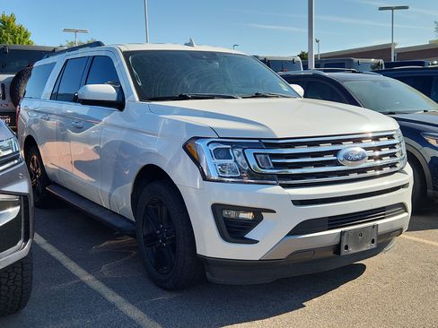 Used 2020 Ford Expedition Max XLT RWD image 3