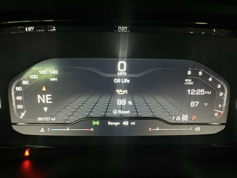 Certified 2024 GMC Yukon Denali Ultimate AWD/4WD image 44