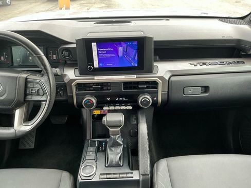 Used 2024 Toyota Tacoma SR5 w/ SR5 Upgrade Package image 20