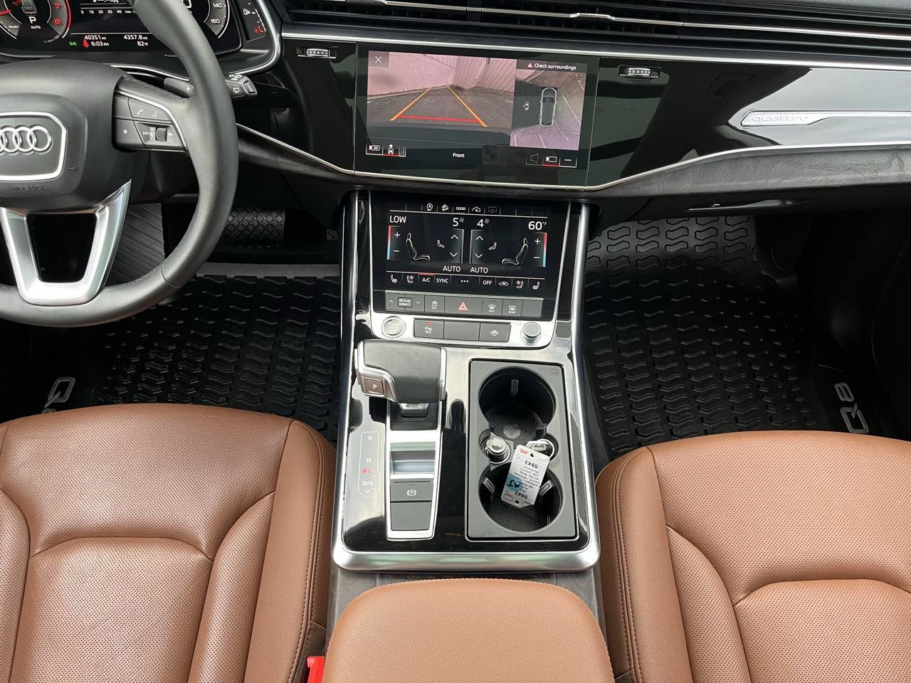 Used 2022 Audi Q8 Premium Plus AWD/4WD image 21