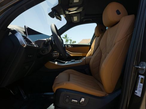 New 2026 BMW X5 sDrive40i w/ M Sport Package RWD image 7