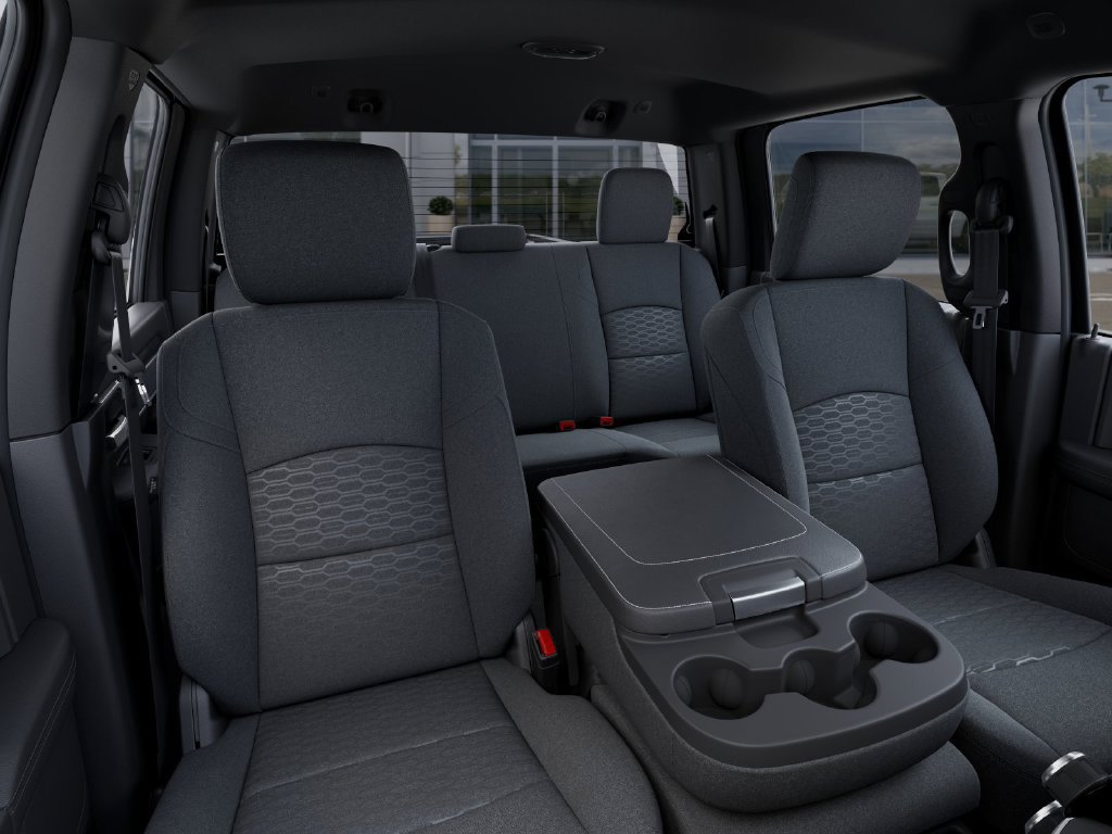 New 2026 RAM 2500 Big Horn AWD/4WD image 17