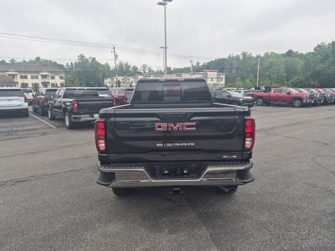 Used 2026 GMC Sierra 2500 SLE w/ SLE Value Package; AWD/4WD image 4
