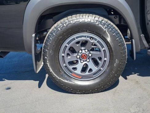 New 2026 Nissan Frontier Pro-X w/ Pro-X Convenience Package image 9