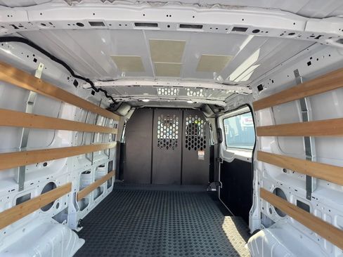 Used 2025 Ford Transit 250 Low Roof w/ Exterior Upgrade Package RWD image 14