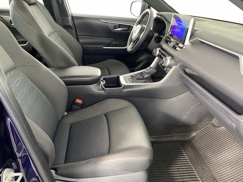 Used 2024 Toyota RAV4 SE AWD/4WD image 12