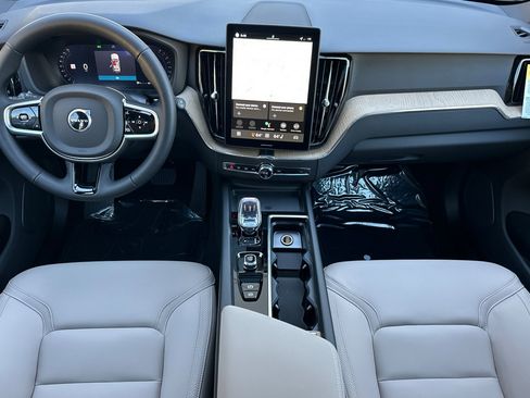 New 2026 Volvo XC60 B5 Plus w/ Climate Package AWD/4WD image 10