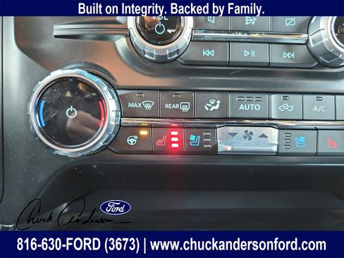 Used 2024 Ford F150 Lariat w/ FX4 Off-Road Package image 18