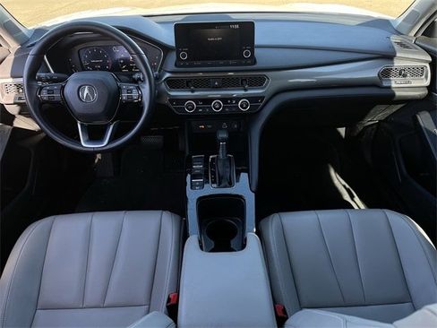 Certified 2025 Acura Integra image 11