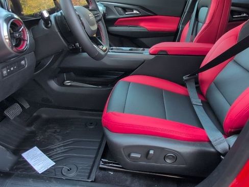 New 2026 Chevrolet Equinox EV RS image 12