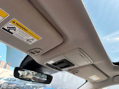 Certified 2025 Honda Pilot Touring image 35