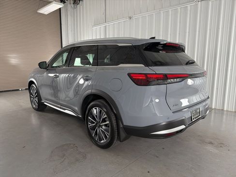 New 2026 INFINITI QX60 Luxe image 6