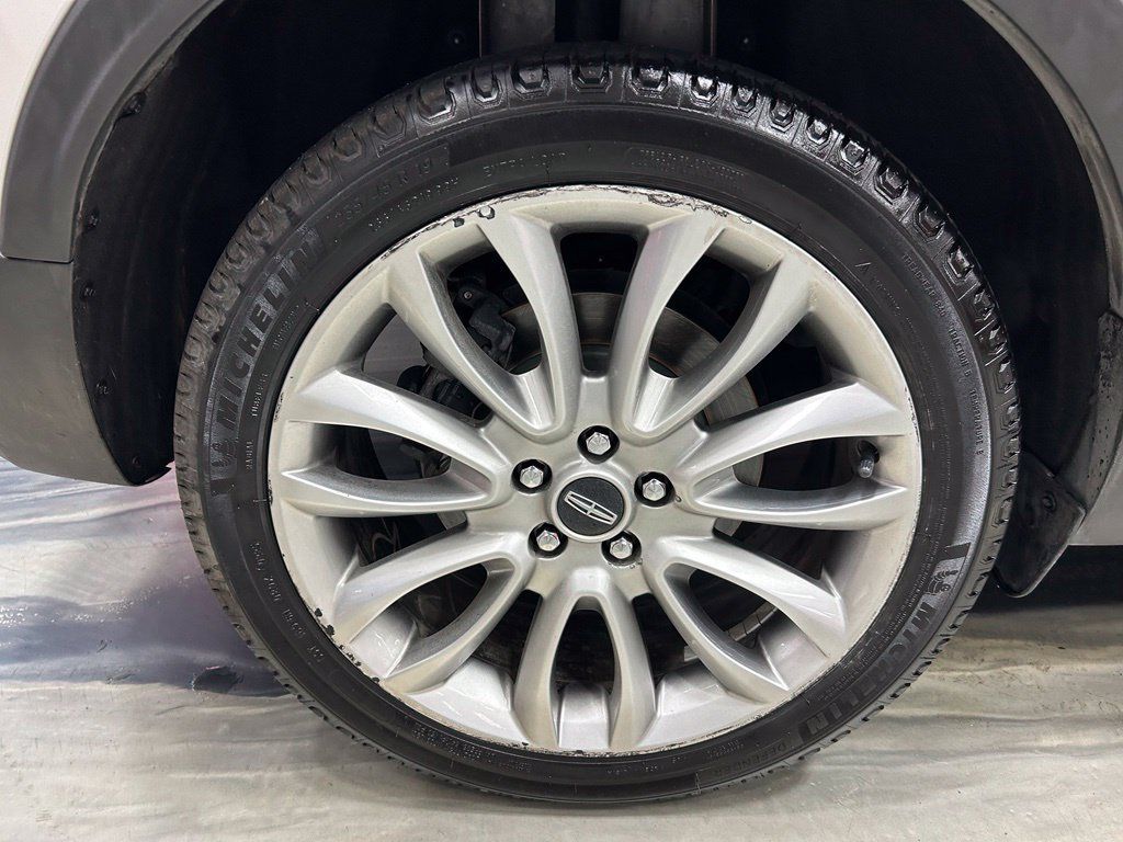 Used 2018 Lincoln MKC Reserve FWD image 22