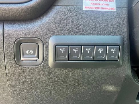 New 2026 Chevrolet Silverado 3500 W/T w/ WT Convenience Package AWD/4WD image 19