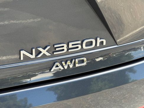 Certified 2026 Lexus NX 350h AWD w/ Accessory Package (2T) image 39
