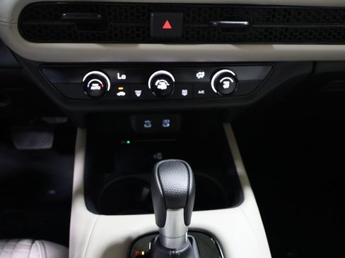 New 2026 Honda HR-V LX image 26