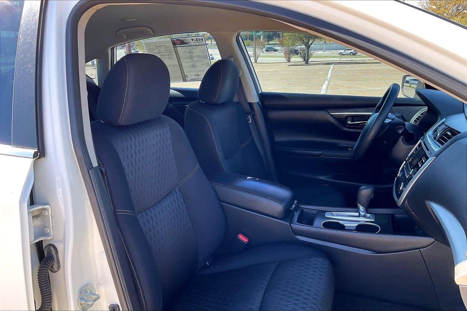 Used 2018 Nissan Altima 2.5 S w/ S Convenience Package FWD image 11