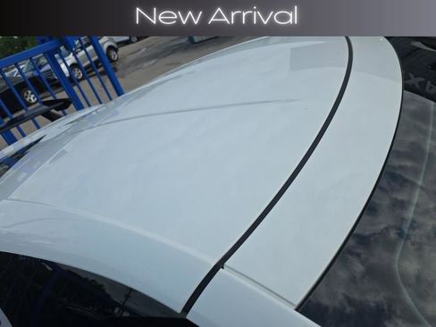 Used 2020 Chevrolet Corvette Stingray Premium Cpe w/ 3LT Preferred Equipment Group RWD image 12