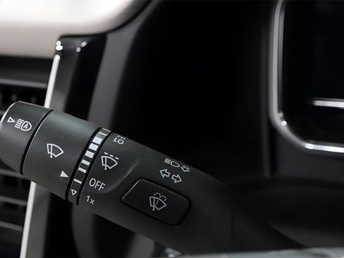 Used 2024 GMC Sierra 2500 Denali w/ Technology Package image 18